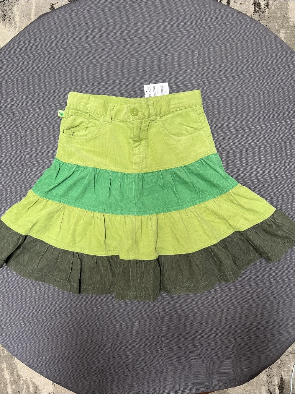 **NWT**THE CHILDREN’S PLACE Tiered Green Fine Corduroy Cotton Skirt-Girl’s Sz 8